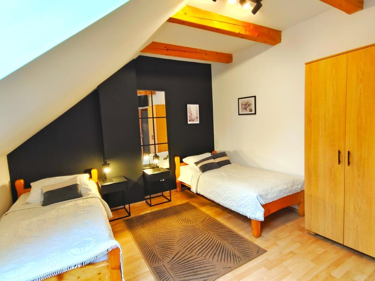 Karczma Maciejowka Hotel Czajowice ภายนอก รูปภาพ